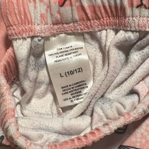 L.O.L. Surprise! Pink and White Kids Pajama Set - Picture 3 of 4